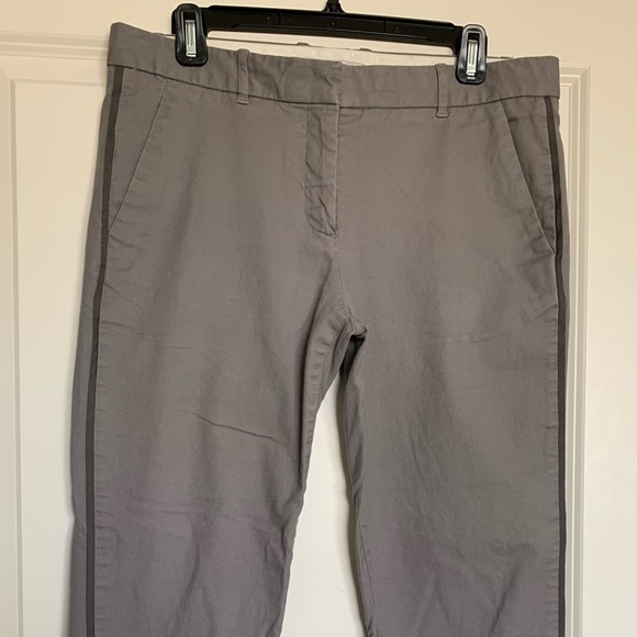 GAP Women's Straight-Leg Crop pants - Picture 2 of 12